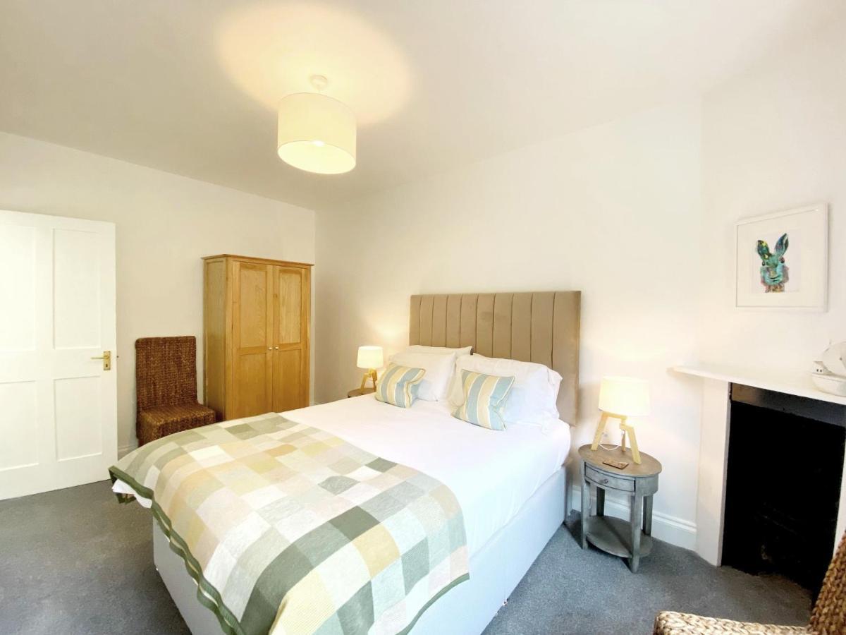 Tramontane Apartment At Hesketh Crescent Torquay Eksteriør billede