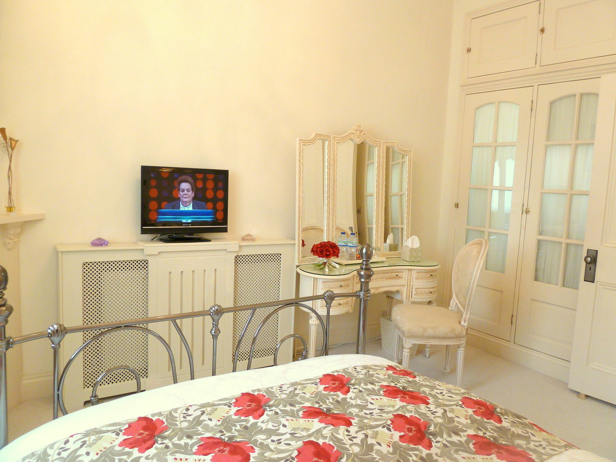 Tramontane Apartment At Hesketh Crescent Torquay Eksteriør billede